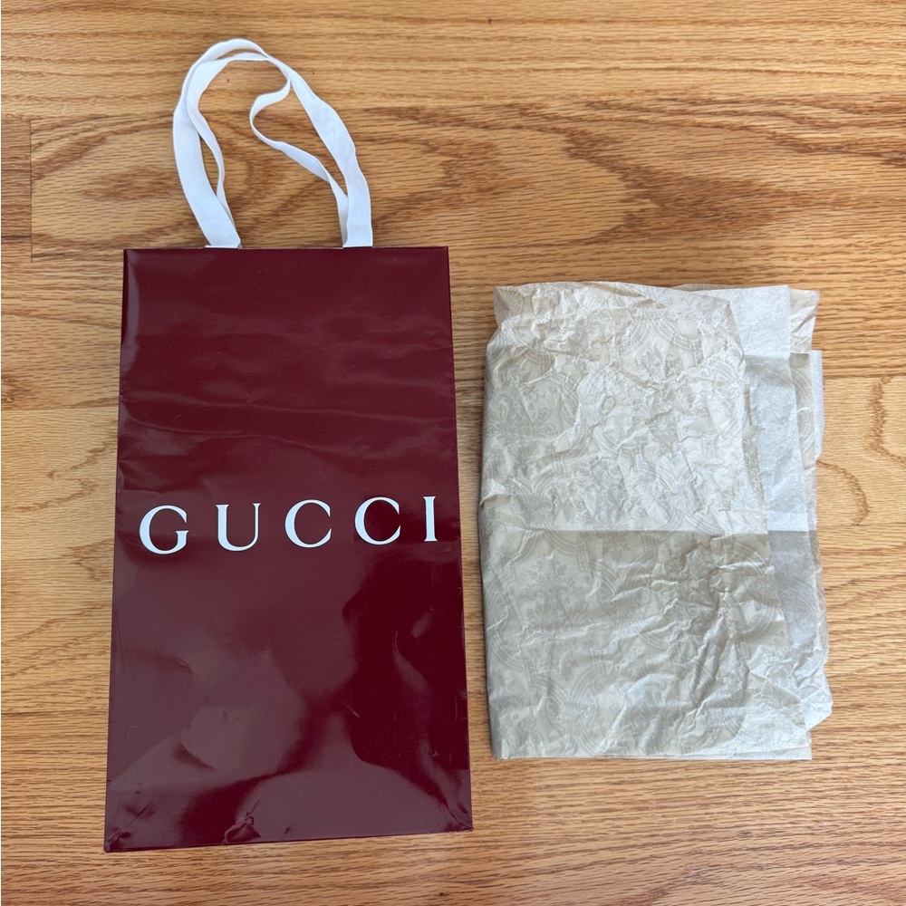 Gucci Burgundy Shopping Bag with Cream Dust Tissue